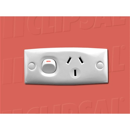 SOCKET SWT SING 10A SKIRTING