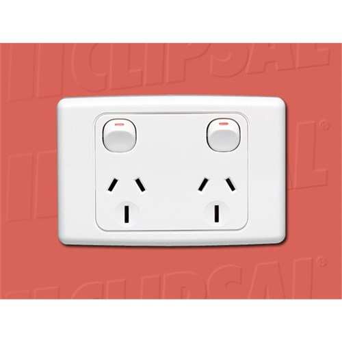 CLIPSAL 2000 SERIES DOUBLE 15A GPO